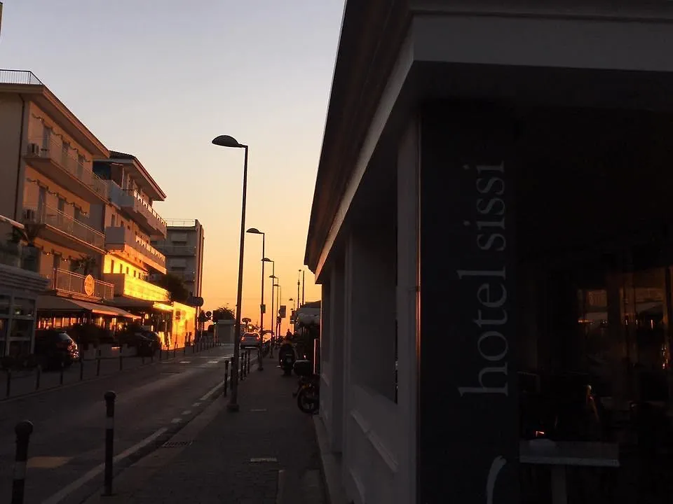 Hotel Sissi Rivazzurra Di Rimini 2*,