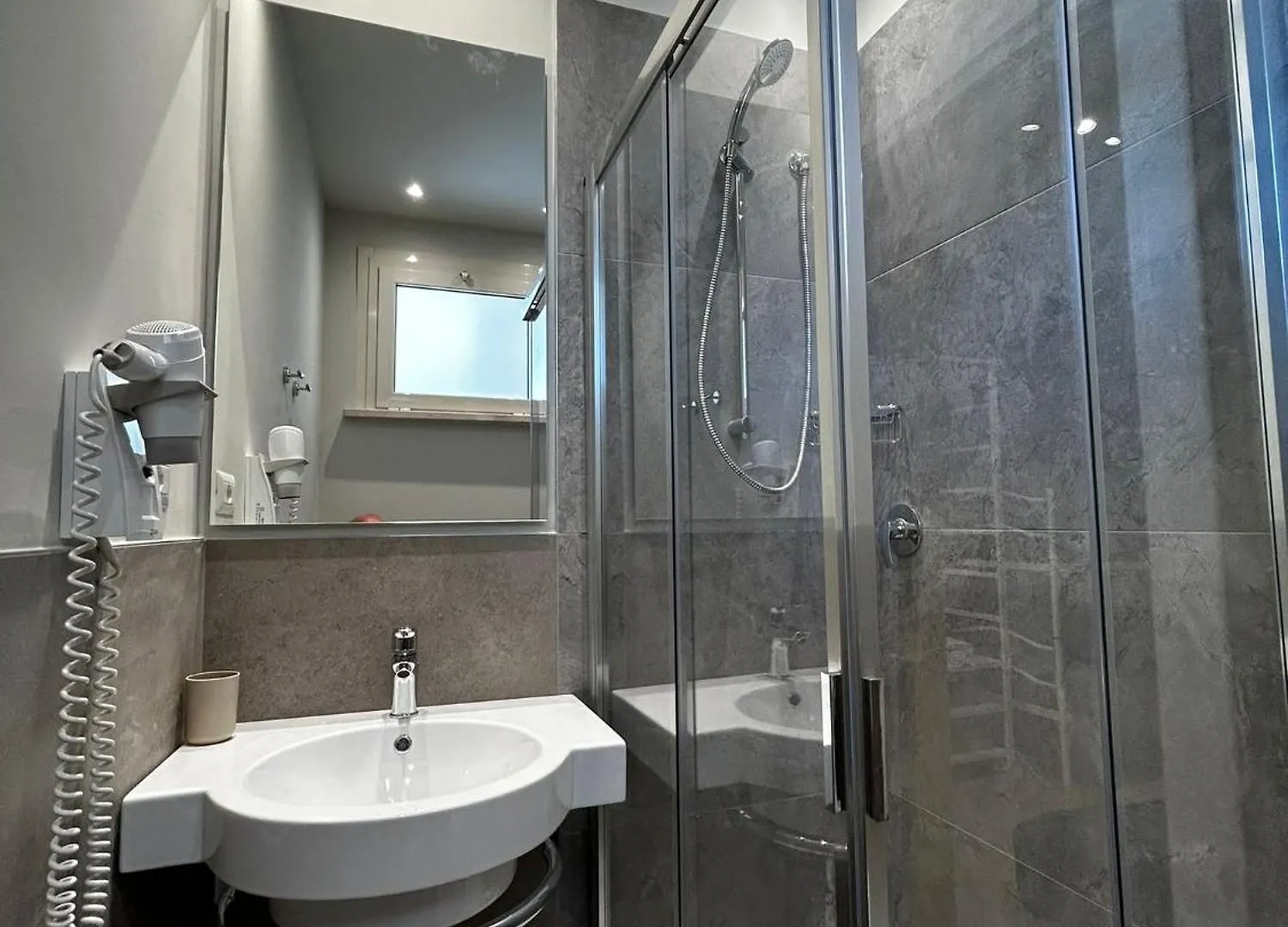 Hotel Sissi Rivazzurra Di Rimini